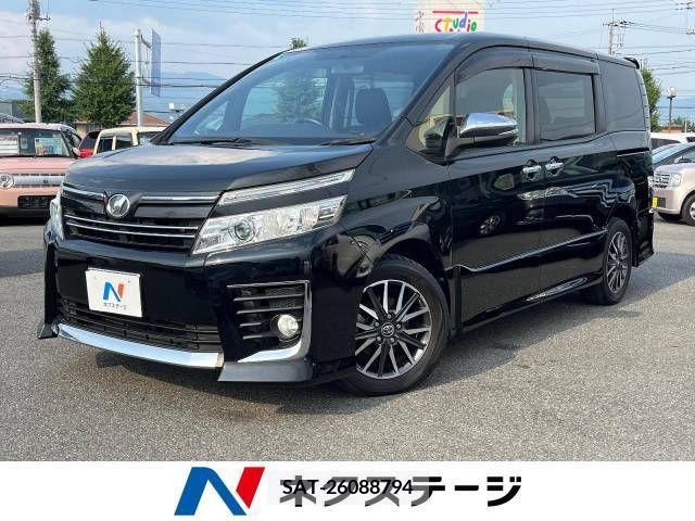 Toyota VOXY 2015-02 370478-0
