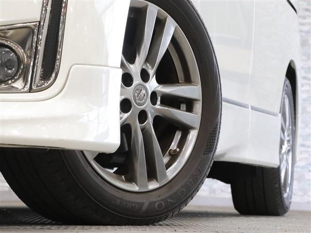 Nissan ELGRAND 2013-03 1105-19
