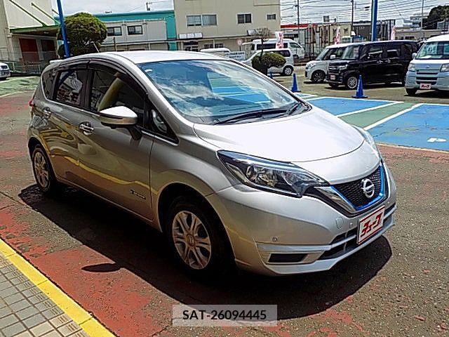Nissan NOTE 2017-08 280067-5