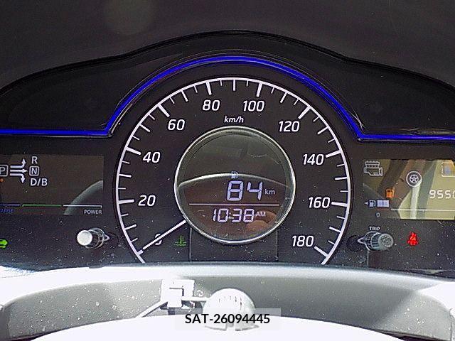 Nissan NOTE 2017-08 280067-6