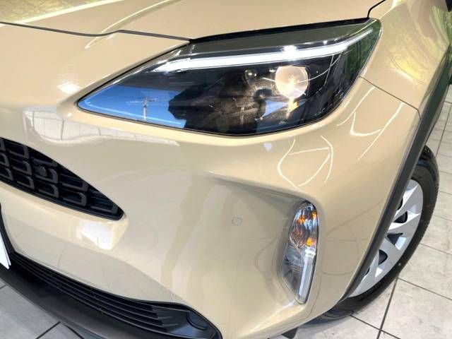 Toyota YARIS CROSS 2023-03 195134-12