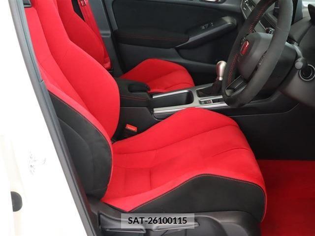 Honda CIVIC 2023-08 302712-23