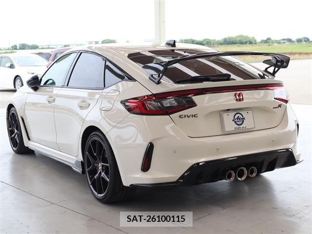 Honda CIVIC 2023-08 302712-5