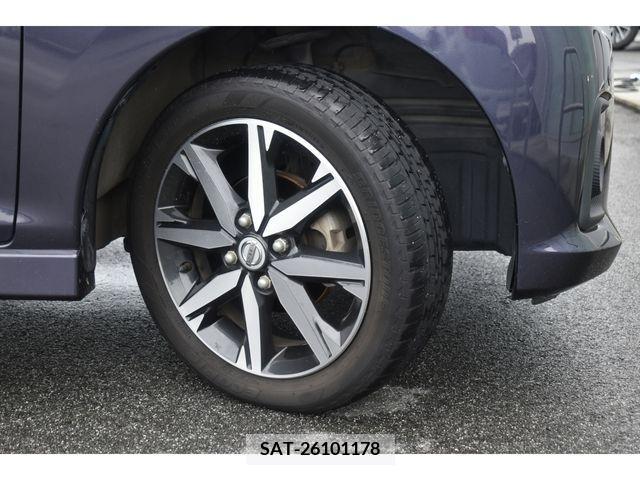 Nissan DAYZ 2018-08 353587-21