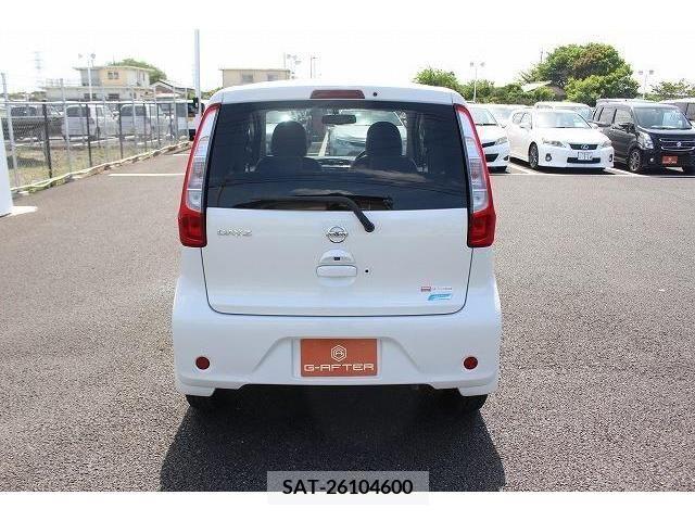 Nissan DAYZ 2013-10 266535-7