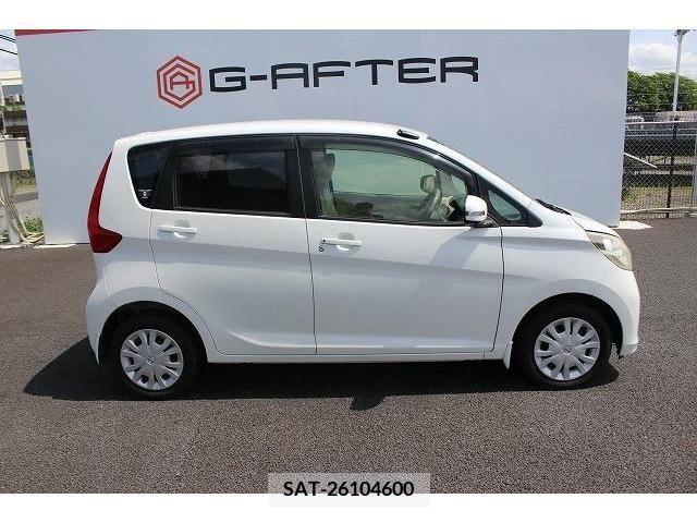 Nissan DAYZ 2013-10 266535-6