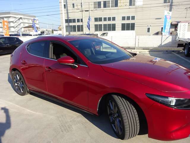 Mazda MAZDA3 2019-08 183540-3