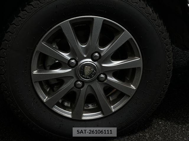 Honda N-VAN 2019-04 383329-21