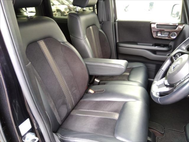 Honda N BOX CUSTOM 2020-02 194750-8