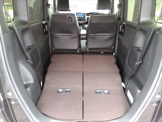 Honda N BOX CUSTOM 2020-02 194750-6