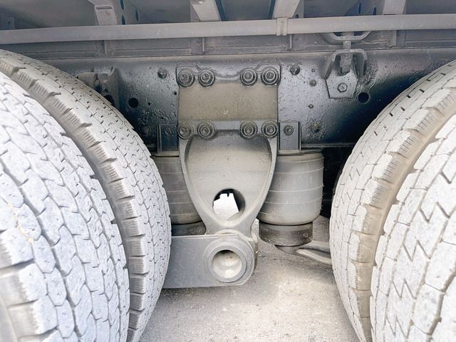 Hino PROFIA 2012-04 17785-19