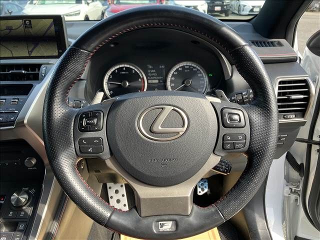 Lexus NX 2018-03 2371-1