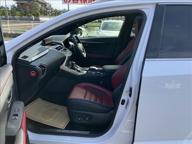 Lexus NX 2018-03 2371-4
