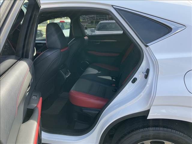 Lexus NX 2018-03 2371-5
