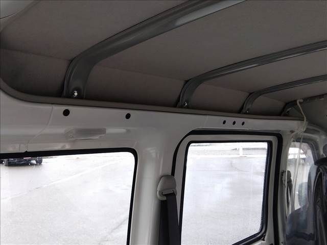 Daihatsu HIJET CARGO 2021-04 185548-6