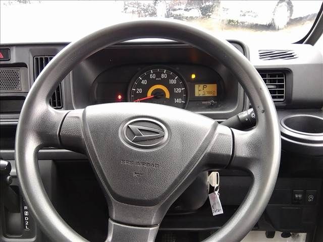 Daihatsu HIJET CARGO 2021-04 185548-9