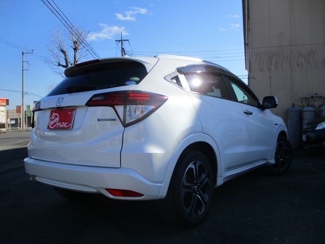 Honda VEZEL 2018-03 194979-2