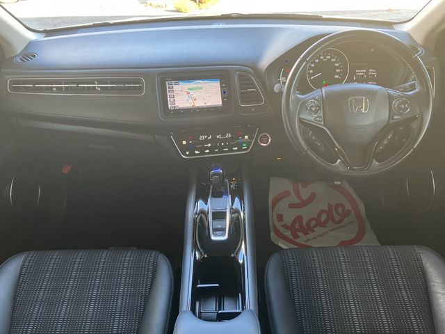 Honda VEZEL 2018-03 194979-1