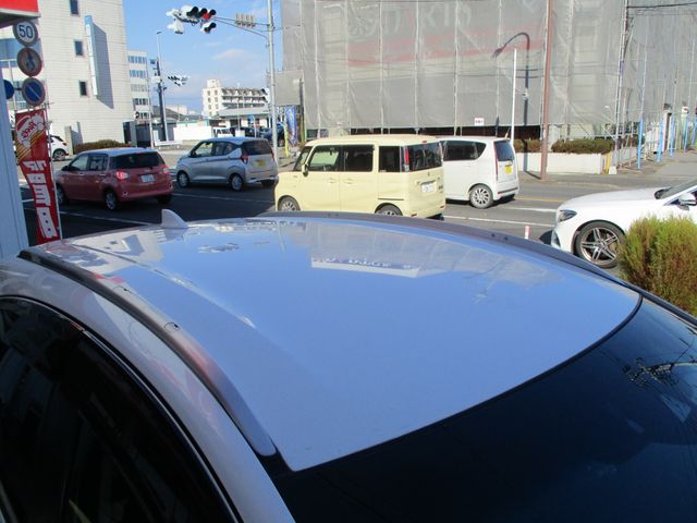 Honda VEZEL 2018-03 194979-9