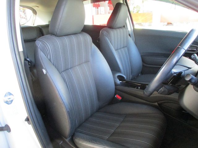 Honda VEZEL 2018-03 194979-13