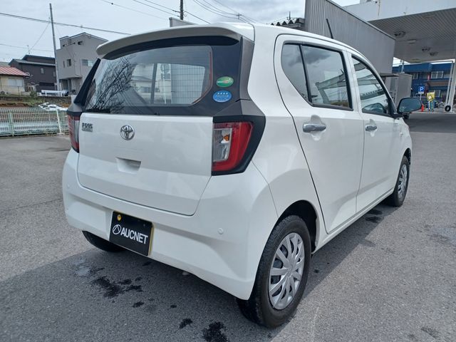 Toyota PIXIS EPOCH 2018-01 1204-2