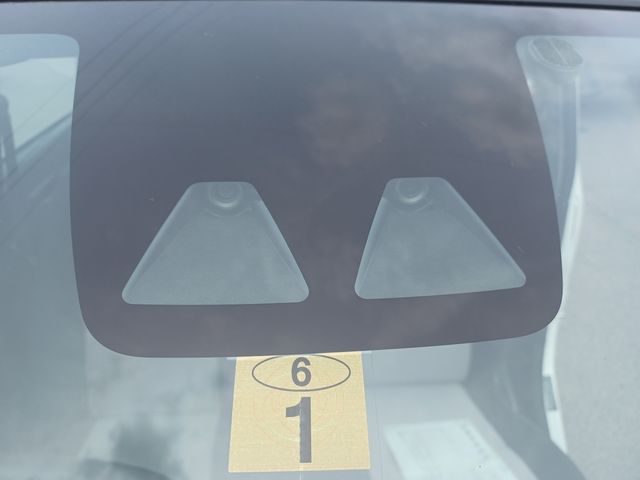 Toyota PIXIS EPOCH 2018-01 1204-10