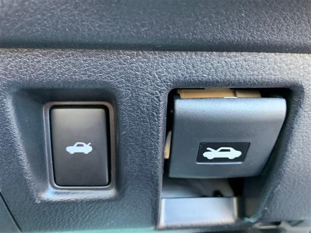 Lexus RC 2019-05 18108-19