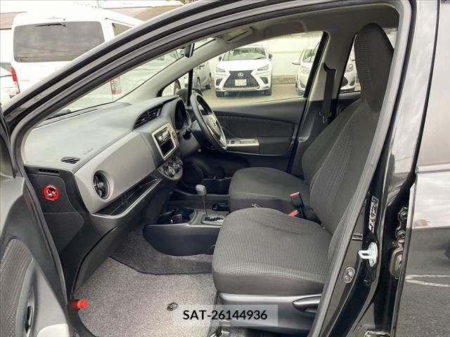 Toyota VITZ 2016-11 288557-16