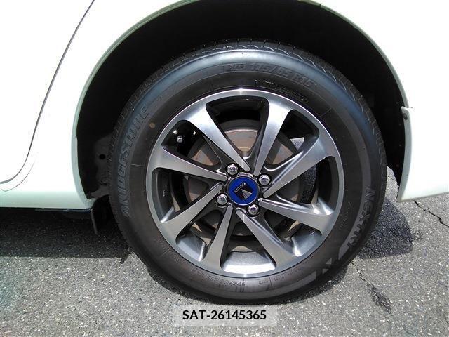 Toyota AQUA 2016-07 260604-10