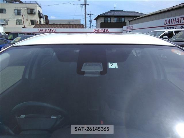 Toyota AQUA 2016-07 260604-11