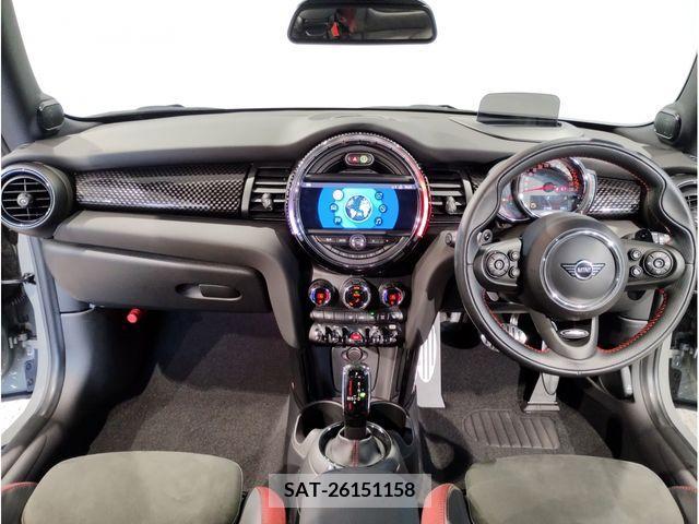 Bmw MINI 2019-06 392234-9