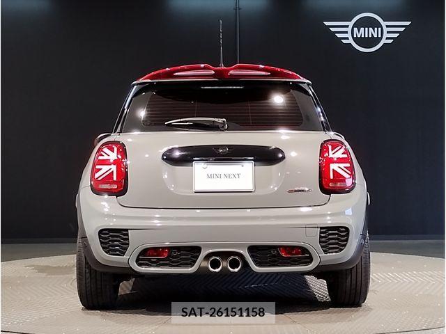 Bmw MINI 2019-06 392234-3