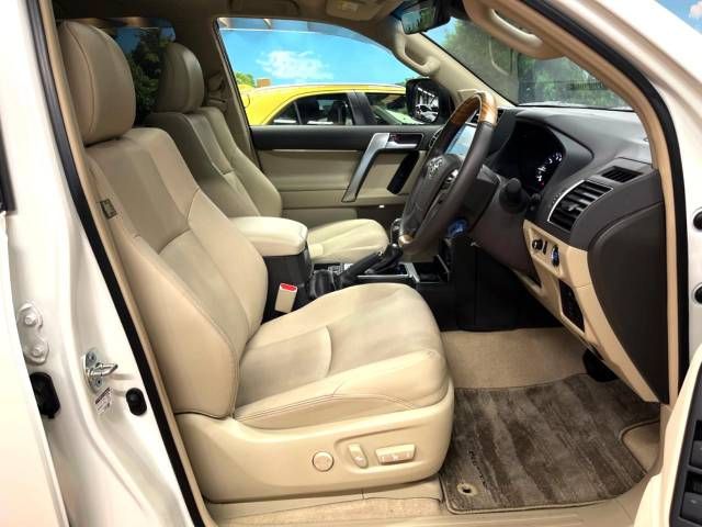 Toyota PRADO 2023-01 26994-8