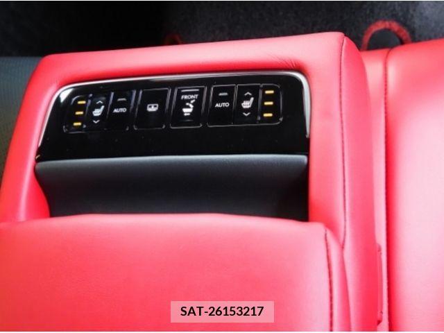 Lexus LS 2021-07 317484-12