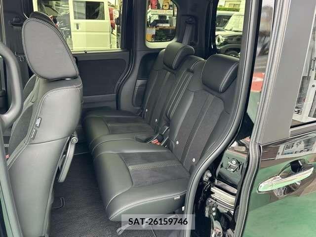 Honda N BOX CUSTOM 2023-06 377863-3