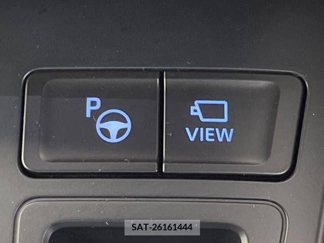 Toyota NOAH HYBRID 2023-01 376670-7