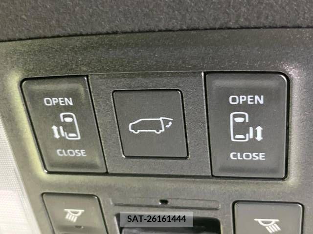 Toyota NOAH HYBRID 2023-01 376670-6