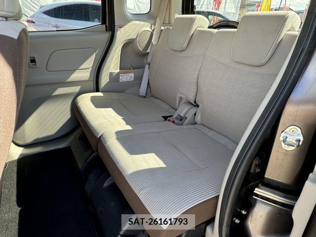 Toyota SIENTA 2014-01 202424-19