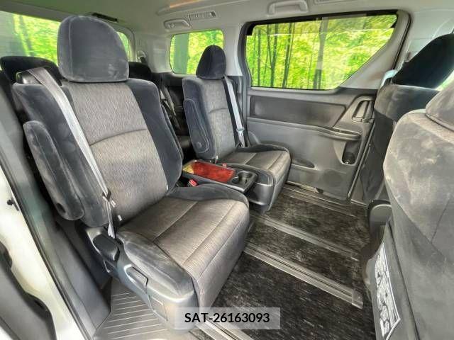 Toyota ALPHARD 2010-07 355379-9
