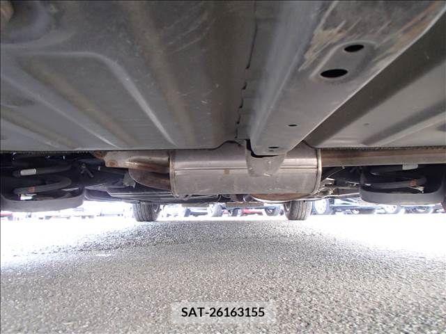 Toyota ESQUIRE 2017-09 219879-10