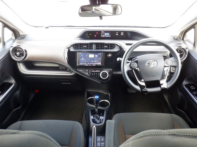 Toyota AQUA 2020-07 3140-1