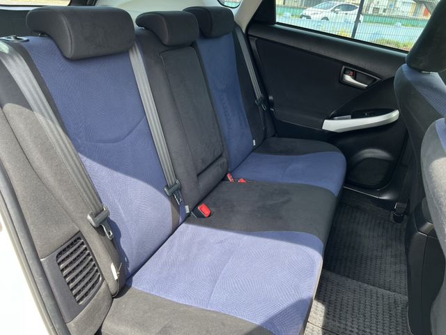 Toyota PRIUS 2013-05 22267-17