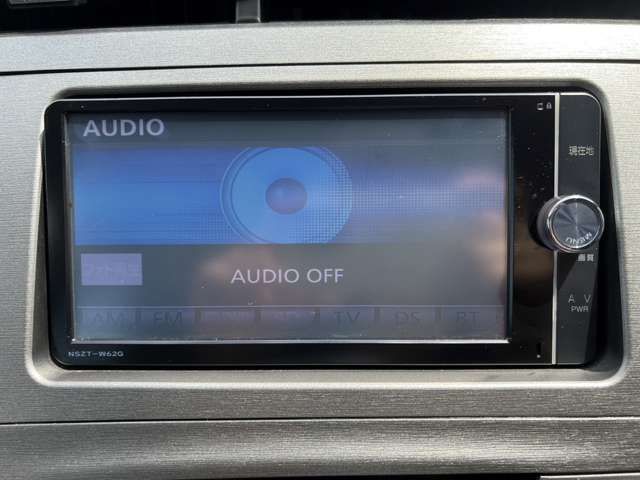 Toyota PRIUS 2013-05 22267-7