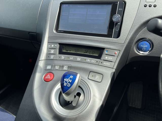 Toyota PRIUS 2013-05 22267-10