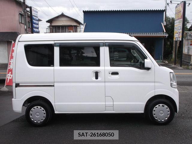 Mitsubishi MINICAB VAN 2017-09 221810-9
