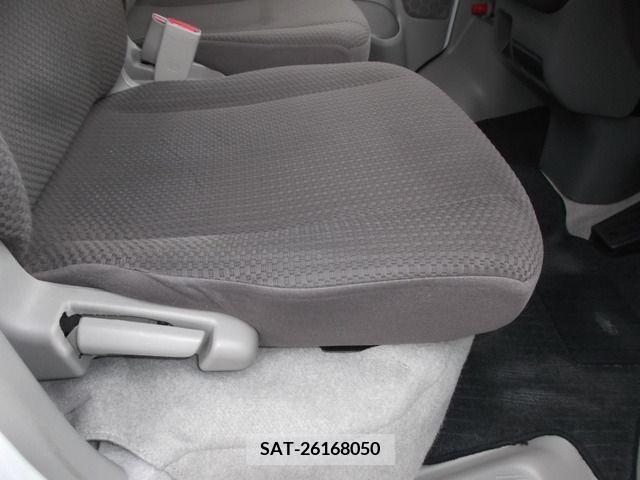 Mitsubishi MINICAB VAN 2017-09 221810-14