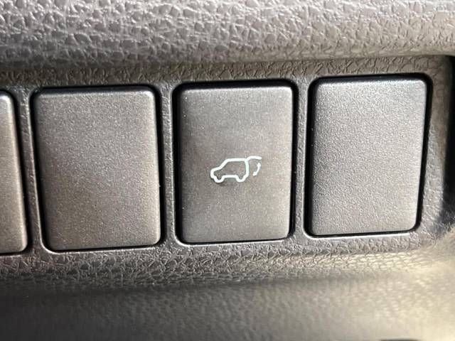 Toyota HARRIER 2017-09 195374-6