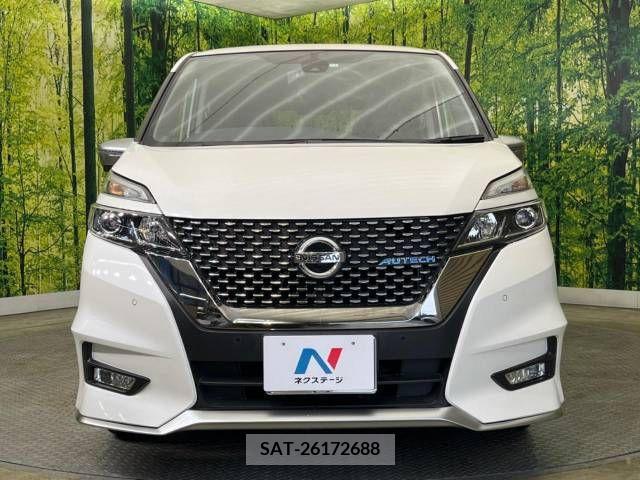 Nissan SERENA 2018-03 377985-15