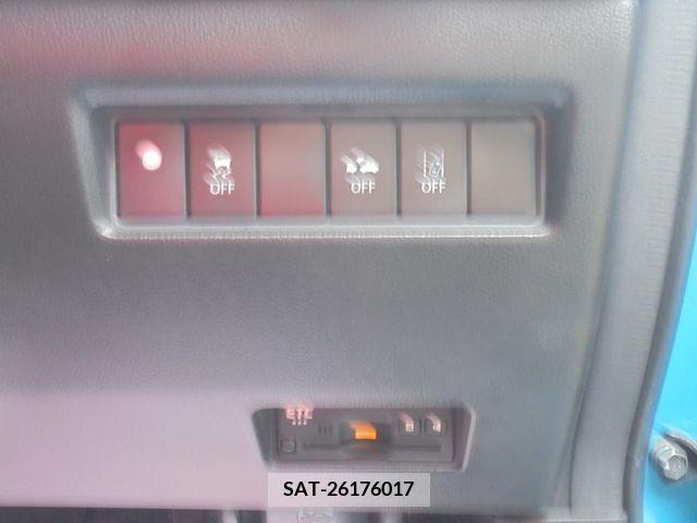 Suzuki SWIFT 2020-04 328980-11