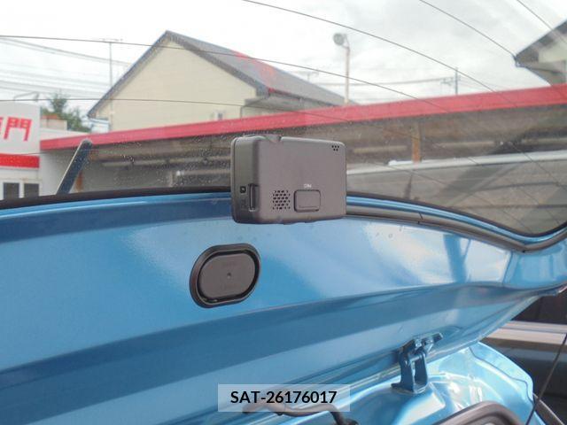 Suzuki SWIFT 2020-04 328980-20